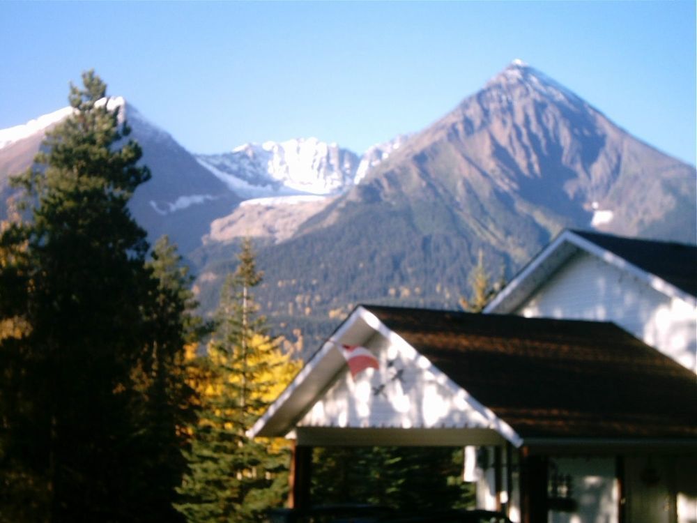 Silvern Lake Trail Bed And Breakfast Smithers Exterior photo